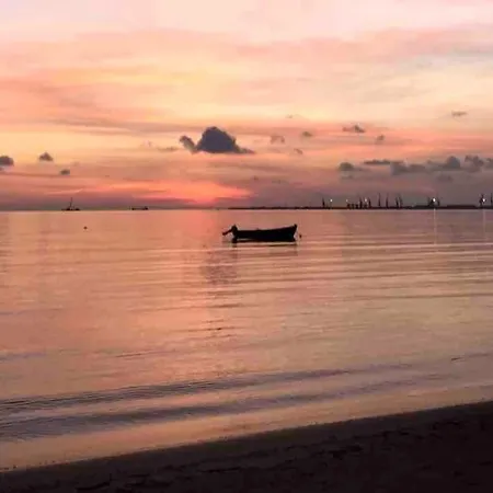 Seaside Superior Apartment